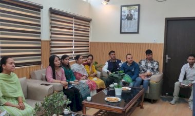 नरदेव कंवर ने ली कामगार कल्याण बोर्ड के अधिकारियों की बैठक