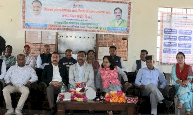 मंडी जिला में कामगारों के आश्रितों को प्रदान किया 4.30 करोड़ रुपये का वित्तीय अनुदान : नरदेव सिंह कंवर