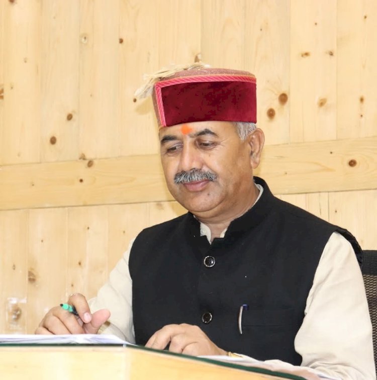 PWD मंत्री सोशल मीडिया पर चला रहे सरकार, जमीनी हकीकत कुछ और – रवि मेहता