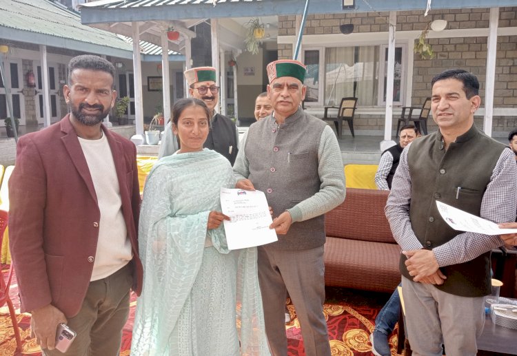 संजय रतन ने बांटे 92 लाख की सहायता राशि के चेक बोले... हर जरूरतमंद व्यक्ति को मिले सरकारी योजनाओं का लाभ