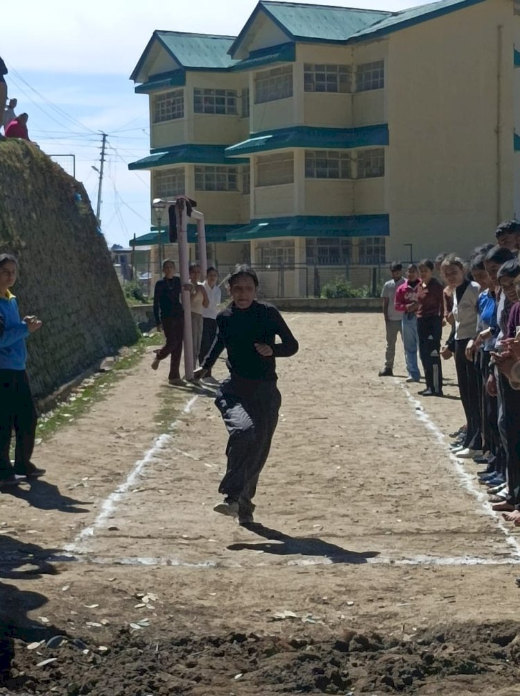 एस्एफआई ने अंतर्राष्ट्रीय महिला दिवस पर की खेल प्रतियोगिता आयोजित 