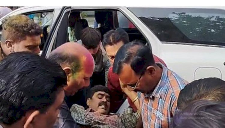 बिलासपुर पूर्व कांग्रेसी विधायक बंबर ठाकुर पर चली गोलियां,पीएसओ भी घायल..