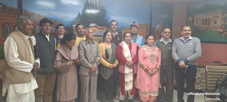 भाषा एवं संस्कृति विभाग के कवि सम्मेलन में कवियों ने बांधा समां