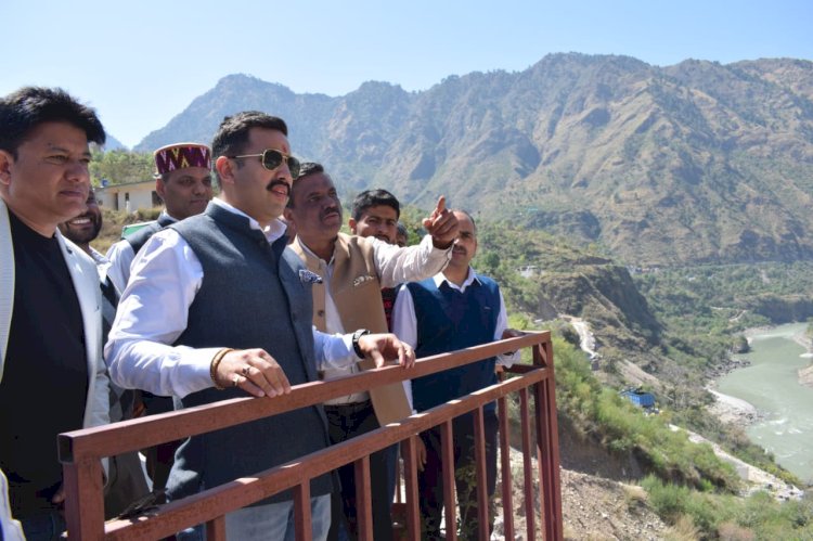70 करोड़ से पूर्ण होगा सुन्नी लुहरी सड़क का उन्नयन कार्य : विक्रमादित्य सिंह