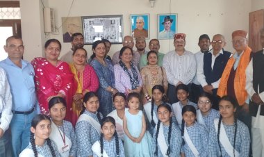 इंद्रपाल और डीडी गुलजार को दी श्रद्धांजलि, महान स्वतंत्रता सेनानियों एवं साहित्यकारों की जयंती पर सजी कवियों की महफिल