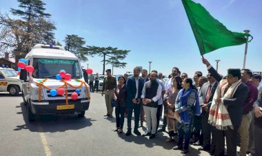 स्वास्थ्य मंत्री डॉ. (कर्नल) धनी राम शांडिल ने स्वास्थ्य वाहनों को हरी झंडी दिखाकर रवाना किया