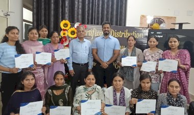 उपायुक्त ने आईएमडीआई फाउंडेशन ऊना के 88 प्रशिक्षार्थियों को बांटे प्रमाण पत्र