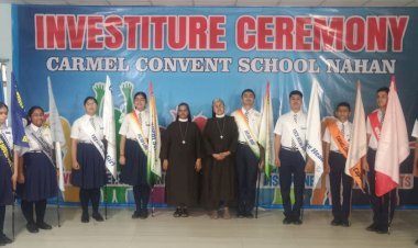 भाव्या हेड गर्ल बनी,अरनव हेड ब्वाय..  कारमल कॉन्वेंट स्कूल में मेधावी छात्र नवाज़े