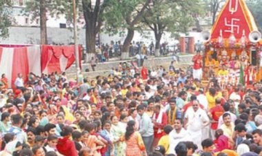 भगवान श्री जगन्नाथ रथ यात्रा:लड्डू गोपाल जी अनुष्ठान के साथ प्रभात फेरी कार्यक्रम आरंभ