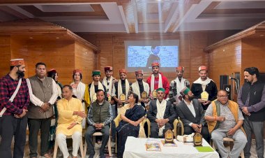 सिरमौर की पहली पहाड़ी फिल्म के कलाकारों को सम्मानित किया
