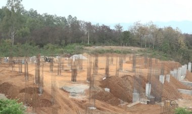 अमलैहड़ में आकार लेने लगा राजीव गांधी डे-बोर्डिंग स्कूल 25 करोड़ रुपये की लागत किया जा रहा है इस स्कूल के भवन का निर्माण