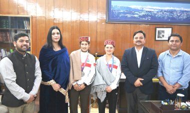 फर्स्ट थाईलैंड किक बाॅक्सिंग वर्ल्ड कप में चिढ़गांव की बेटियों ने हासिल किए पदक