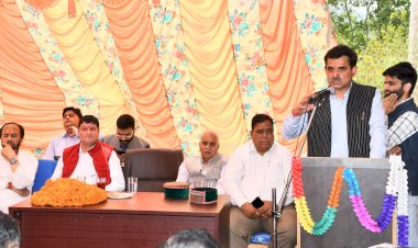 ग्रामीण अर्थव्यवस्था में बैंक महत्वपूर्ण - संजय अवस्थी