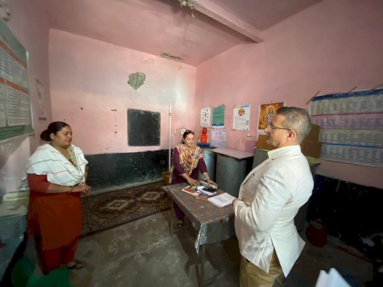 उपायुक्त ने राजकीय प्राथमिक पाठशाला मॉडल व बड़ा चौंक का किया निरीक्षण