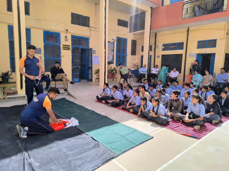 रावमापा कन्या में आपदा प्रबंधन पर जागरूकता शिविर आयोजित