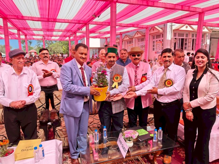 द्रोणाचार्य कॉलेज रैत में वार्षिकोत्सव 'नवरंग' की धूम, उपमुख्य सचेतक केवल पठानिया पहुंचे बतौर मुख्यातिथि