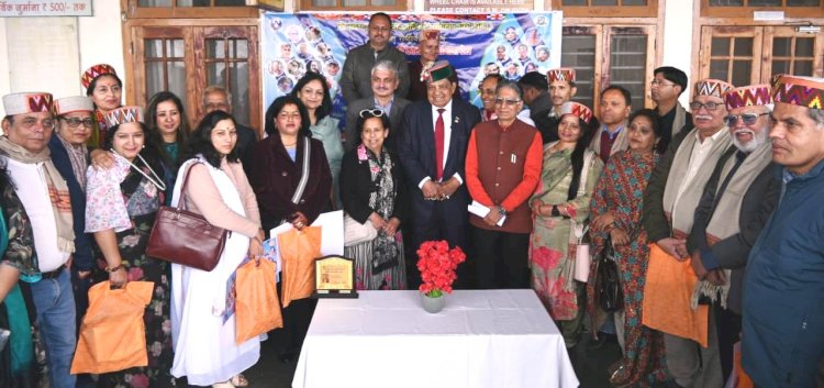 आठवीं बाबा भलकू स्मृति कालका शिमला रेल साहित्य यात्रा का पहला दिन, 31 लेखकों ने लिया भाग