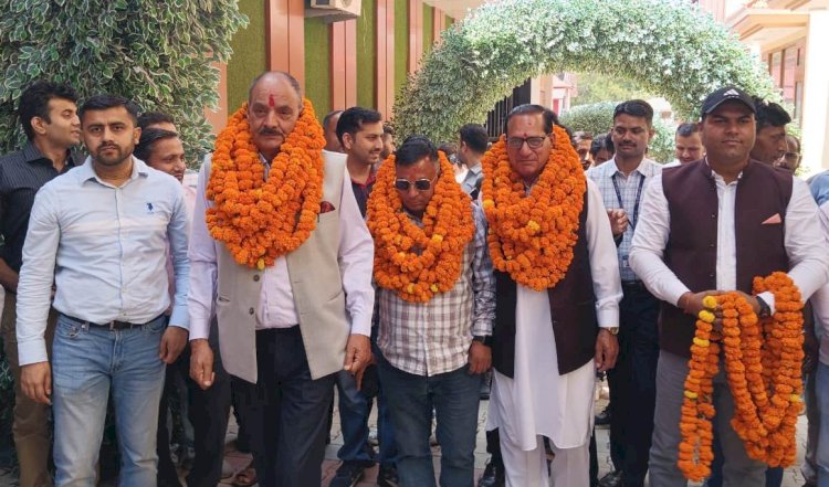 कांगड़ा बैंक को सशक्त बनाने के लिए मेहनत करें अधिकारी: कुलदीप सिंह पठानिया सवा दो वर्षों के दौरान कांगड़ा केंद्रीय सहकारी बैंक ने हासिल की कई उपलब्धियां