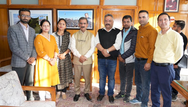 एसएमसी अध्यापक संघ के प्रतिनिधिमंडल ने मुख्यमंत्री से भेंट की