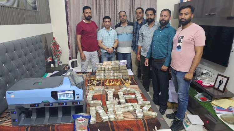 नूरपुर पुलिस का डमटाल ऑपरेशन:   3 करोड़ की करंसी, सोना व चांदी पकड़ा, अंतरराष्ट्रीय ड्रग माफिया के दुबई कनेक्शन हुआ खुलासा.