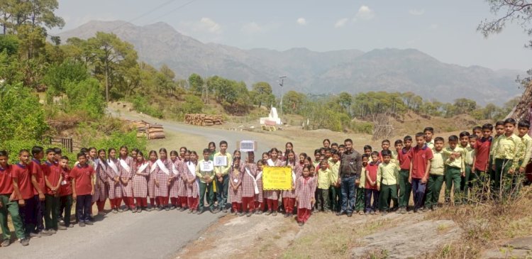 कांसर स्कूल के छात्रों ने नशा मुक्ति को लेकर रैली निकाली..