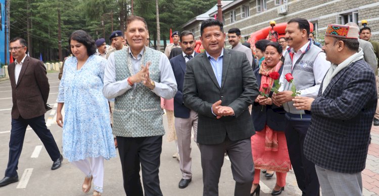 मुख्य सचिव ने आपदा से कम नुकसान के लिये अधिकारियों को प्लान तैयार करने की दी सलाह