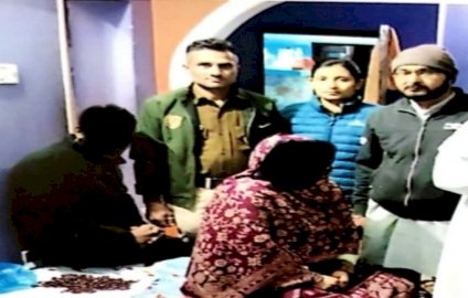 क्यों लिए ..पति- पत्नी हिरासत में  , होगी 70 लाख की सम्पति ज़ब्त
