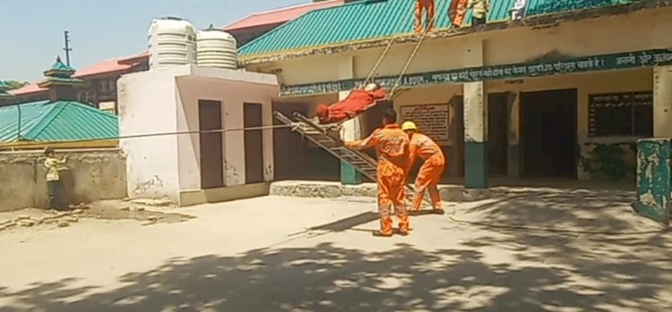 राजकीय वरिष्ठ माध्यमिक पाठशाला त्रिलोकपुर में मॉक ड्रिल का आयोजन