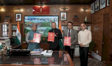 लोकायुक्त ने राज्यपाल को वार्षिक रिपोर्ट सौंपी