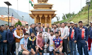 रोहित ठाकुर ने तीसरे राज कुमार मेमोरियल कबड्डी प्रीमियर लीग टूर्नामेंट के समापन समारोह में की शिरकत