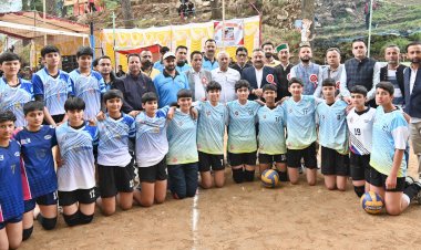 युवाओं के सर्वांगीण विकास में खेलों का सर्वाधिक महत्व - शिक्षा मंत्री