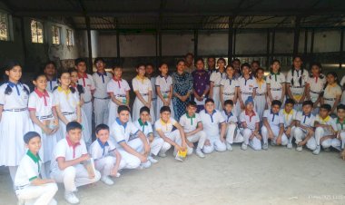 नाहन: कारमल कान्वेंट स्कूल के छात्रों ने बिरोजा फैक्ट्री का भ्रमण किया