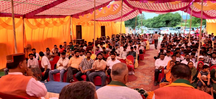 कांग्रेस मंत्री चंद्र कुमार कर रहे बार-बार पाकिस्तान की तरफदारी, नजरिया स्पष्ट करे : बिंदल