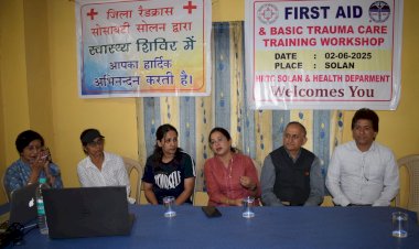 चालकों, परिचालकों व तकनीकी कर्मचारियों के लिए स्वास्थ्य जागरूकता शिविर आयोजित