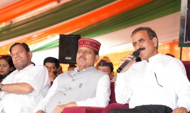 मुख्यमंत्री ने प्रदेश भर से आए वन मित्रों से किया संवाद