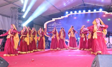 अंतर्राष्ट्रीय ग्रीष्मोत्सव शिमला की दूसरी सांस्कृतिक संध्या में मुकेश अग्निहोत्री ने की शिरकत