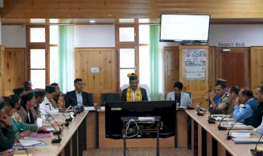 जल विद्युत परियोजनाएं प्रभावित पंचायतों में विकासात्मक कार्यों को समय पर पूर्ण करें - जगत सिंह नेगी