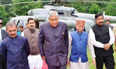 उप-राष्ट्रपति का शिमला आगमन पर गरिमापूर्ण अभिनन्दन किया गया