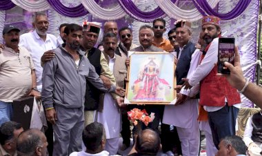 शिक्षा मंत्री ने केलवी गाँव में आयोजित पालिका प्रतिष्ठा समारोह में की शिरकत