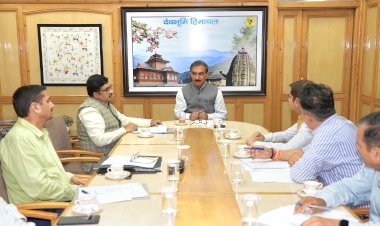 मुख्यमंत्री ने ज़िला कांगड़ा में विभिन्न विकास परियोजनाओं की समीक्षा की