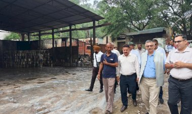 विधायक अजय सोलंकी ने बिरोजा फैक्ट्री, नाहन का निरीक्षण किया — कर्मचारियों की मांगों और उत्पादन क्षमता का लिया जायजा