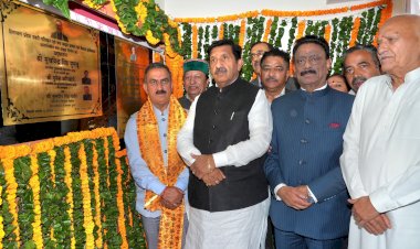 मुख्यमंत्री ने ठियोग में एचआरटीसी का सब डिपो और वर्कशॉप खोलने की घोषणा की