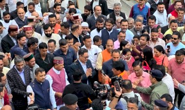 पौधारोपण, प्रदर्शन, मॉक पार्लियामेंट और संगोष्ठी के माध्यम से केंद्रीय मंत्री रिजिजू ने मनाए आपातकाल के 50 वर्ष