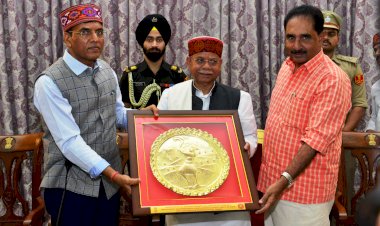 केंद्रीय मंत्री मनसुख मांडविया ने राज्यपाल के नशामुक्त अभियान को भरपूर  सहयोग का आश्वासन दिया.... ईएसआईसी को नशा विरोधी पहल से जोड़ा जाएगा