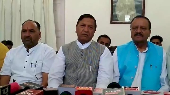 बिंदल ने प्रदेश की कानून व्यवस्था पर उठाया सवाल....  युवक हत्या मामले में पुलिस ने एक युवक को पंजाब से किया गिरफ्तार,
