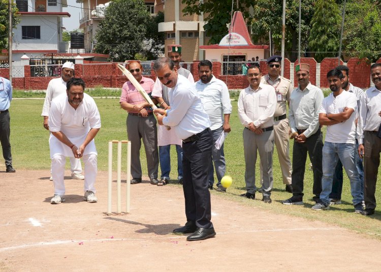 युवा पीढ़ी को स्वस्थ्य और नशामुक्त जीवनशैली अपनाने के लिए प्रेरित करना आवश्यक: मुख्यमंत्री