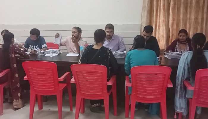 वॉक-इन इंटरव्यू : ECCE  शिक्षकों की भर्ती...165 पदों के के लिए 1872 अभ्यर्थियों ने भाग लिया