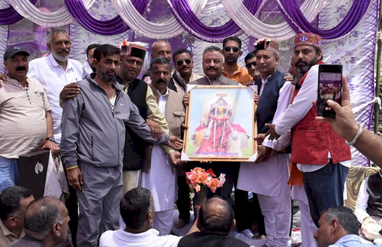 शिक्षा मंत्री ने केलवी गाँव में आयोजित पालिका प्रतिष्ठा समारोह में की शिरकत