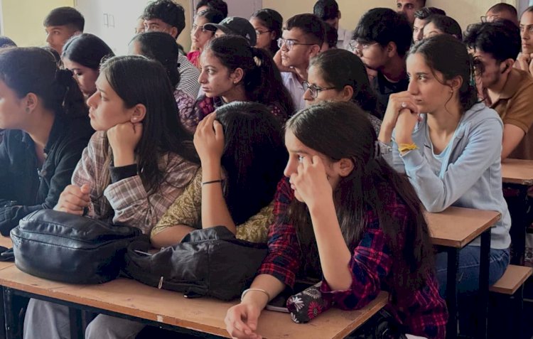 आपातकाल के 50 वर्ष पूरे होने पर अखिल भारतीय विद्यार्थी ने संगोष्ठी का किया आयोजन