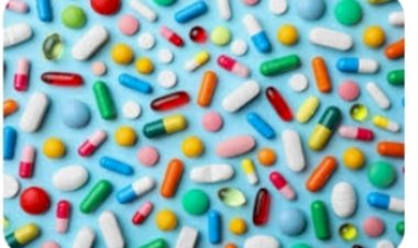 यहां....पुलिस को देख फरार हो रहे बाईक सवार से 196 नशीले कैप्सूल पकड़े.....